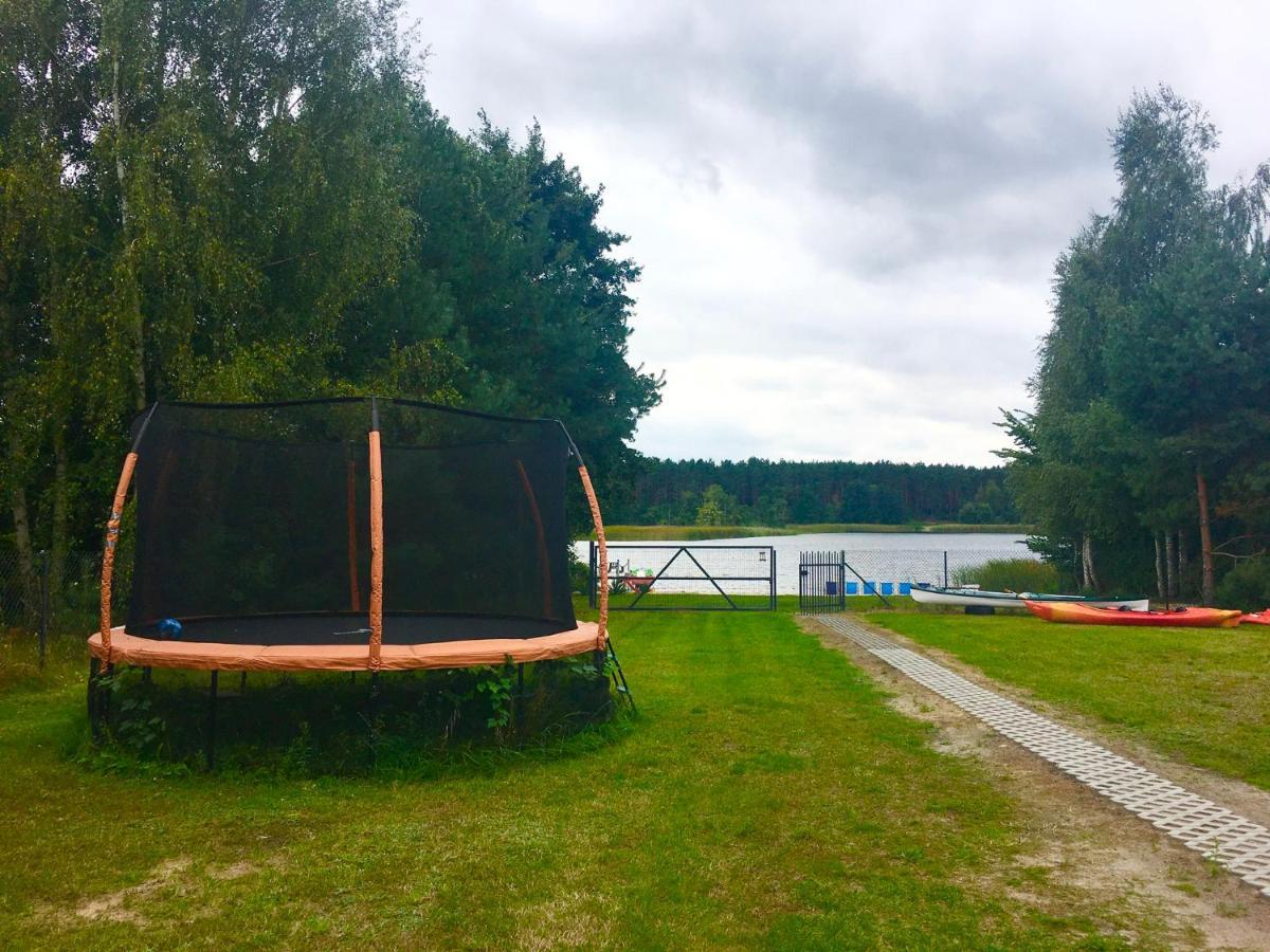White Lake Villa Gostynin Buitenkant foto
