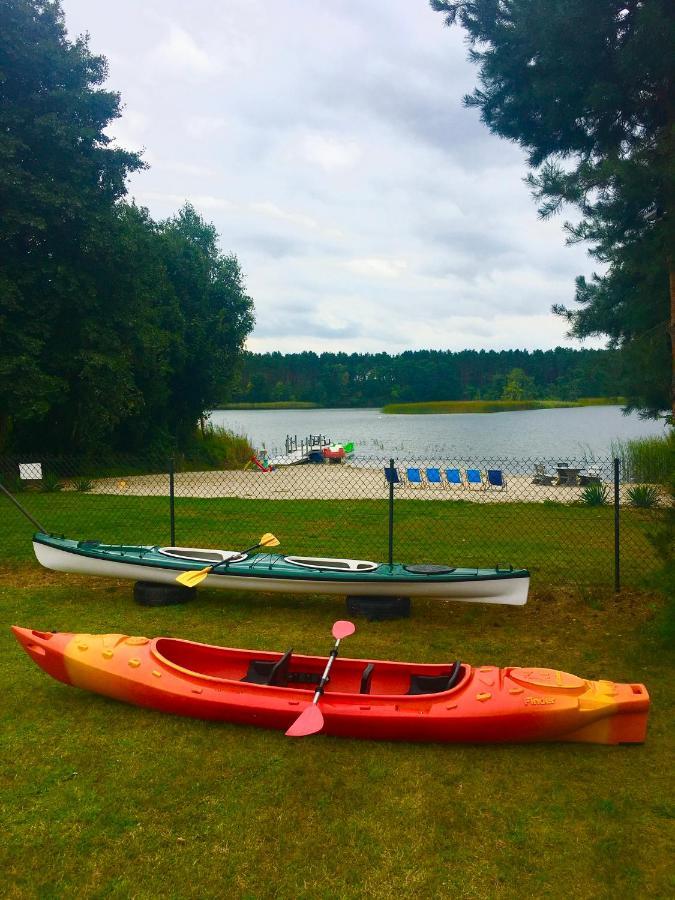 White Lake Villa Gostynin Buitenkant foto